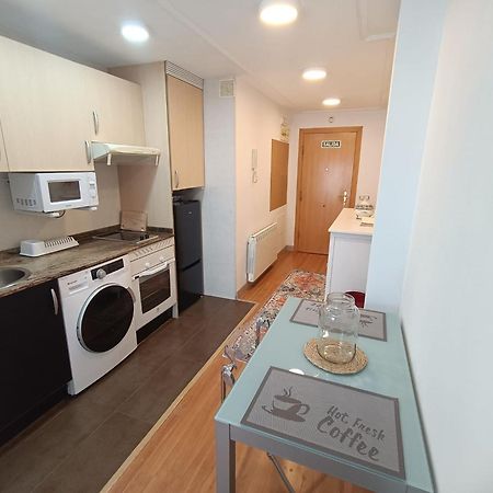 Apartamento Hospital Los Prados Parking Gratuito Oviedo Esterno foto
